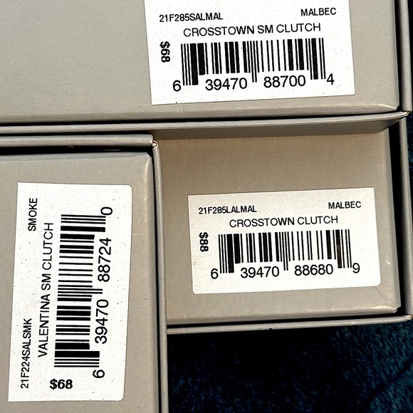 Botkier NY 5pc Bundle Mini Backpack 3 Leather Clutch Wrislets NEW IN BOX & Heels - Picture 4 of 17